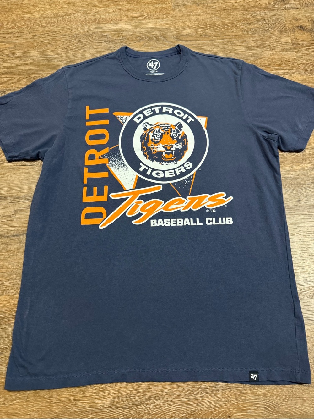 ’47 Brand Detroit Tigers Retro Graphic T-Shirt Men’s Medium Navy MLB - Picture 3 of 8
